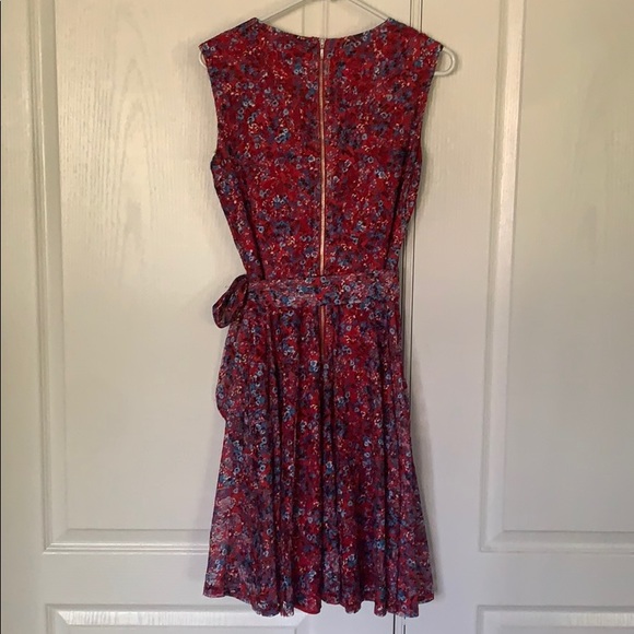 Dress - Picture 4 of 6